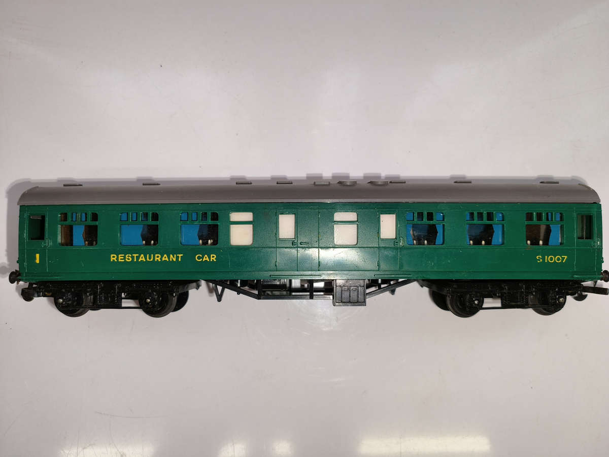 Tri-ang - SR Restaurant Car