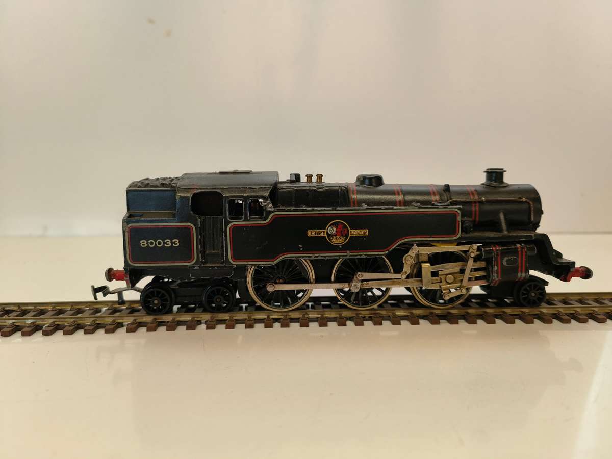 Hornby Dublo - Standard British Class 4MT Loco -2-6-4 (Lot 329)