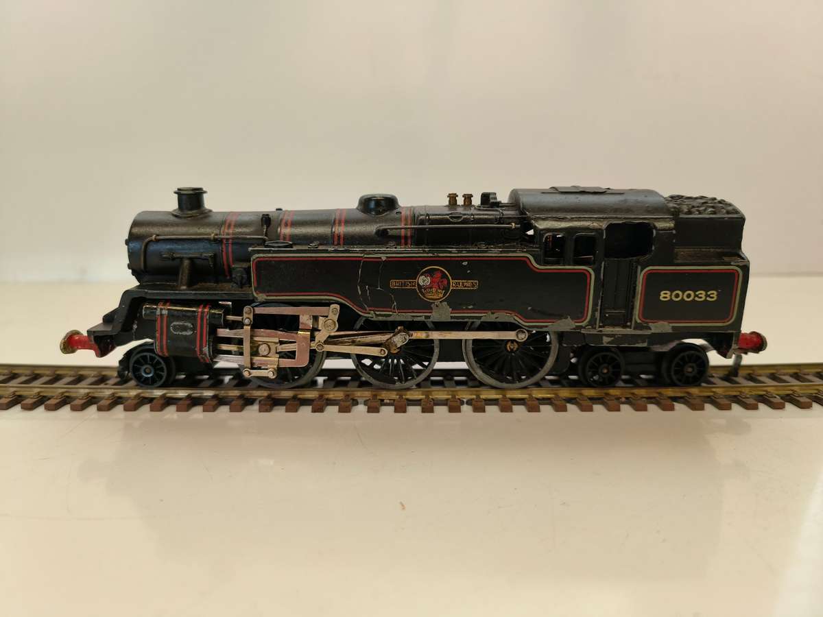 Hornby Dublo - Standard British Class 4MT Loco -2-6-4 (Lot 329)