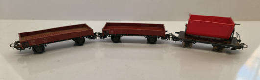 Vintage Marklin Freight Wagons (Lot 500-2)