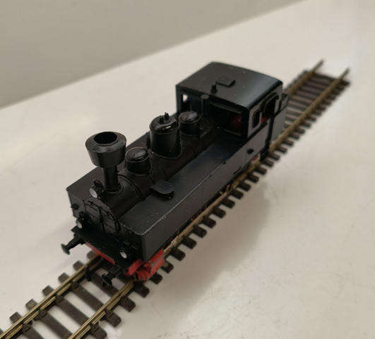 Marklin HO 3090 0-6-0T Locomotive - Playworn (Lot 432)