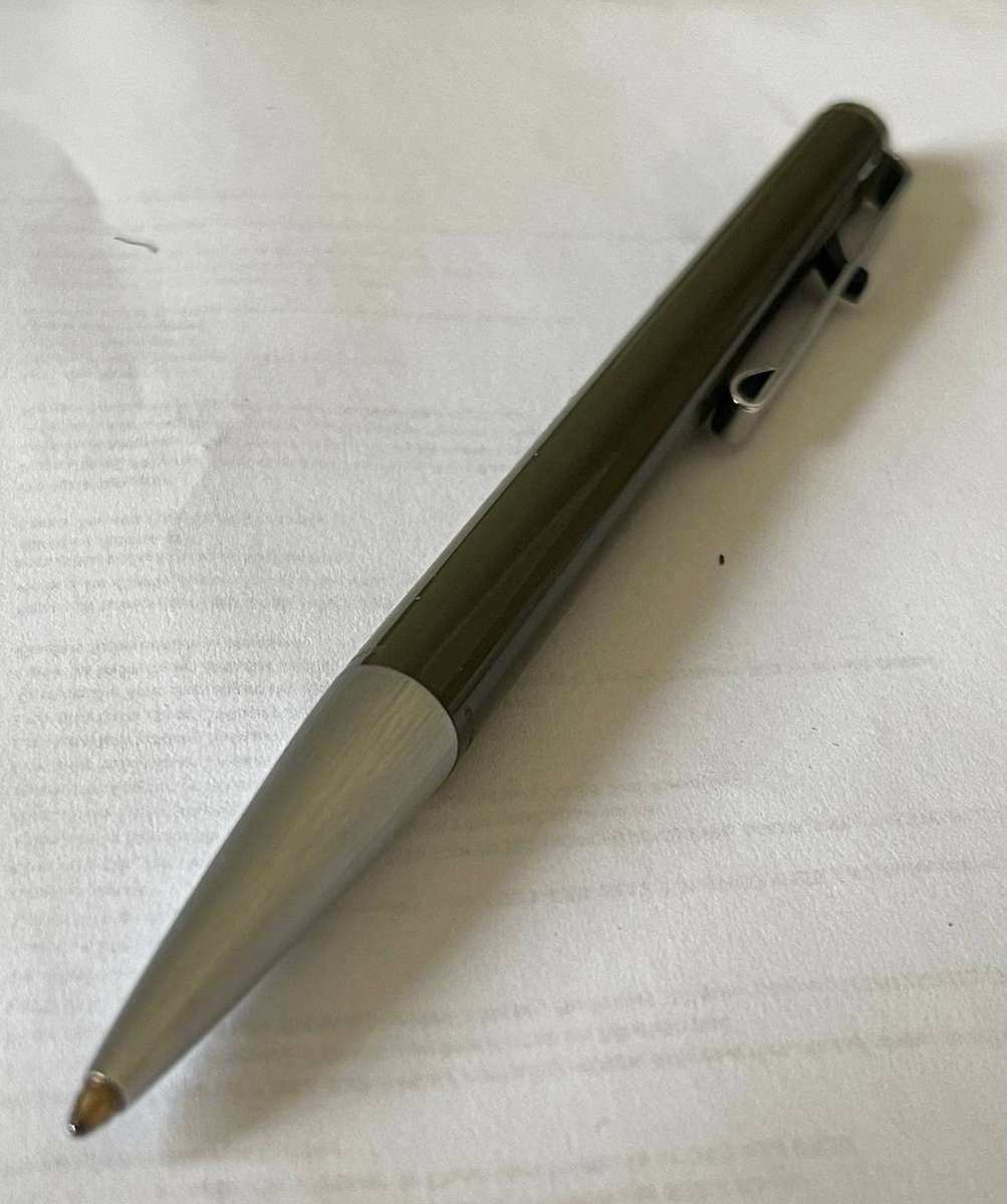 Rare Montblanc 780 Ballpoint Pen with new refill and authentication from Montblanc.
