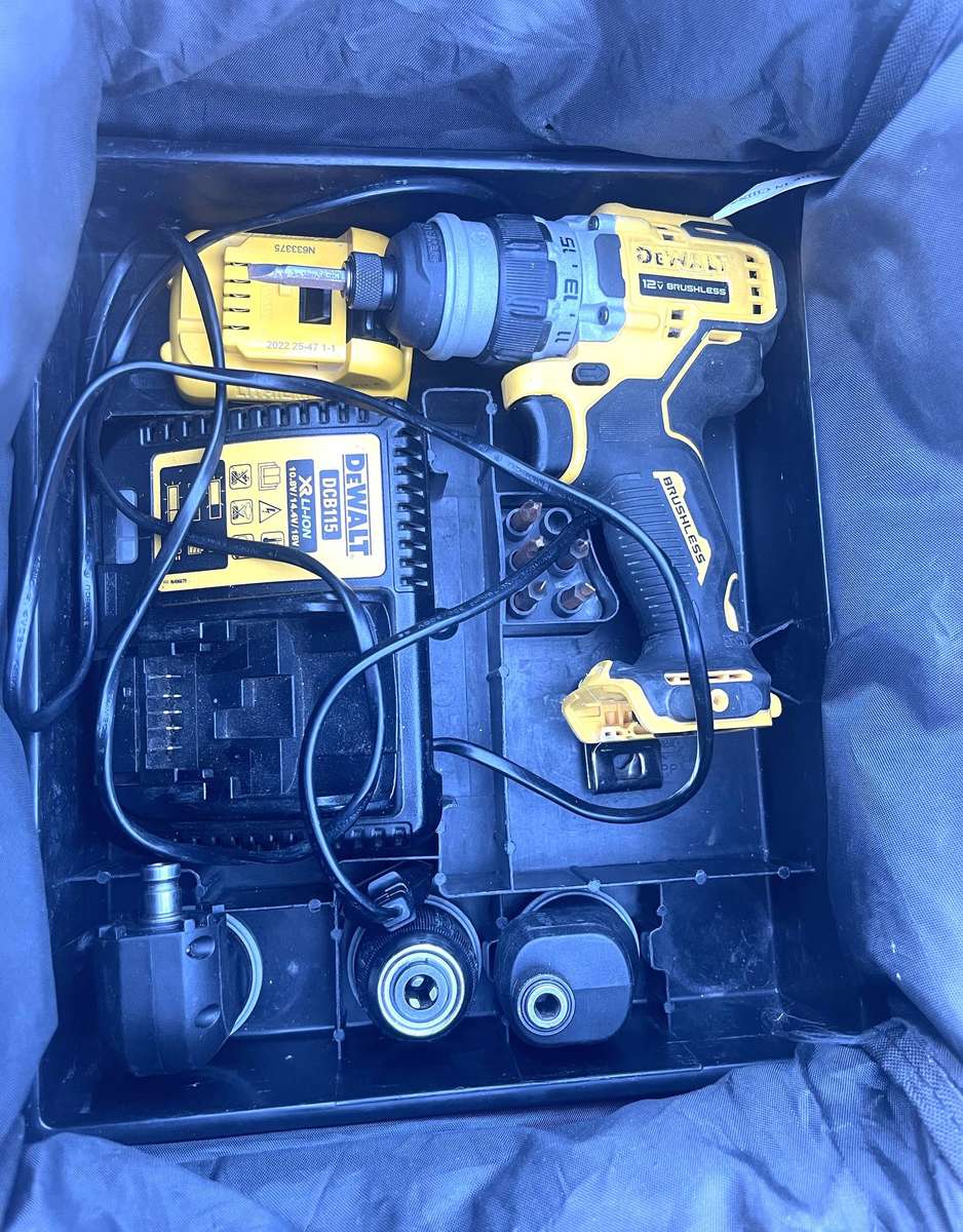 DeWalt DCD703 brushless 5-in-1 multi-head drill driver with battery, charger and Kit Bag.