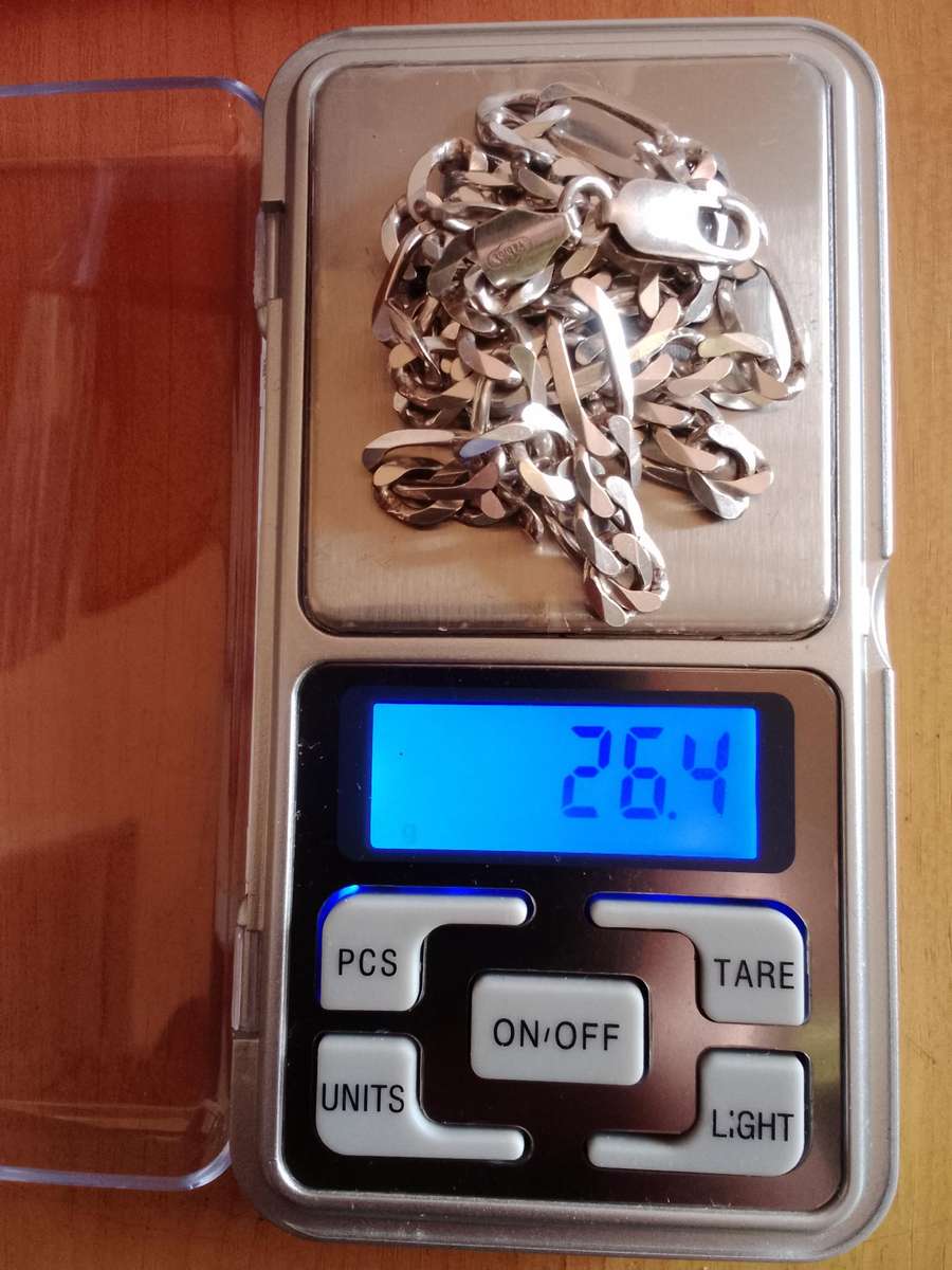 Sterling silver chain .925 (heavy 26g)