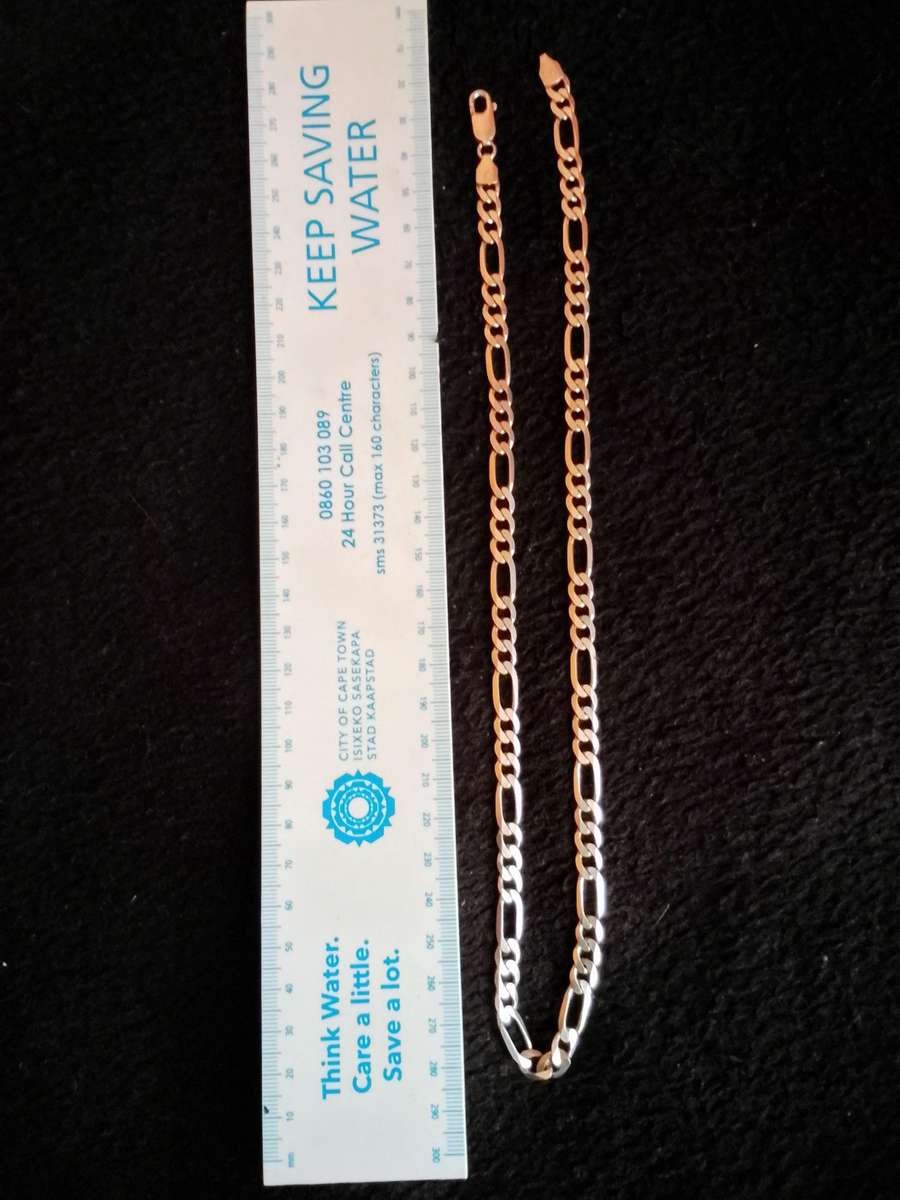 Sterling silver chain .925 (heavy 26g)