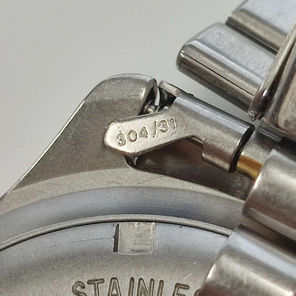 Tag Heuer Professional Two Tone (Pre Owned) WE 1120 R