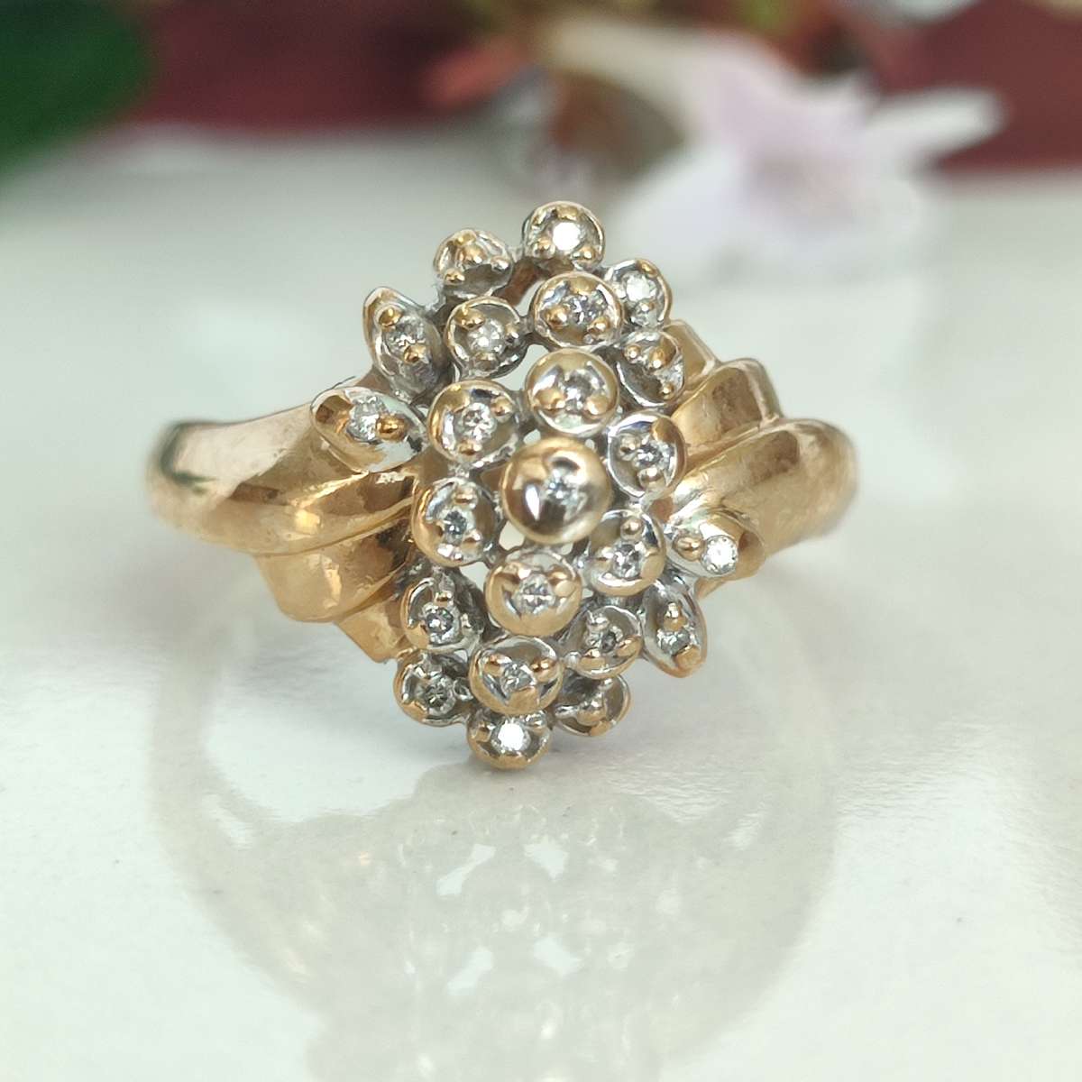 Yellow Gold and Diamonds Ring #vc011