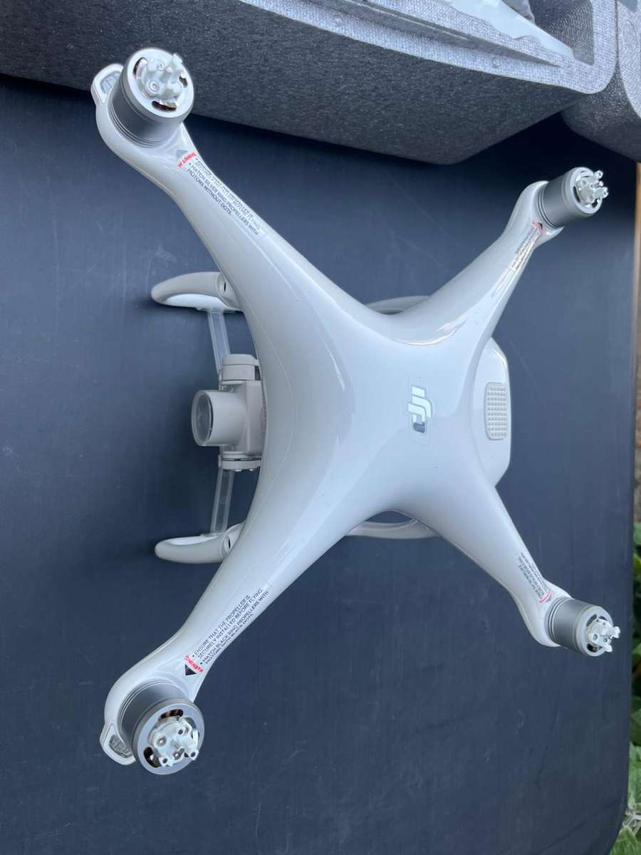 DJI Phantom 4