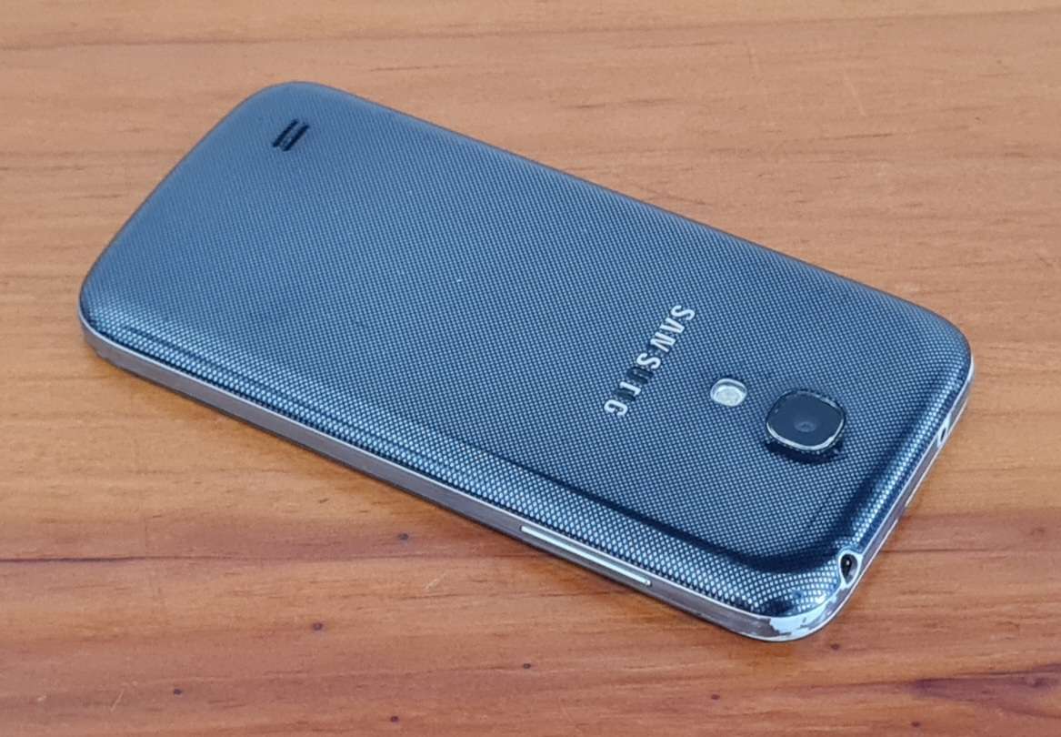 Old Samsung s4 mini