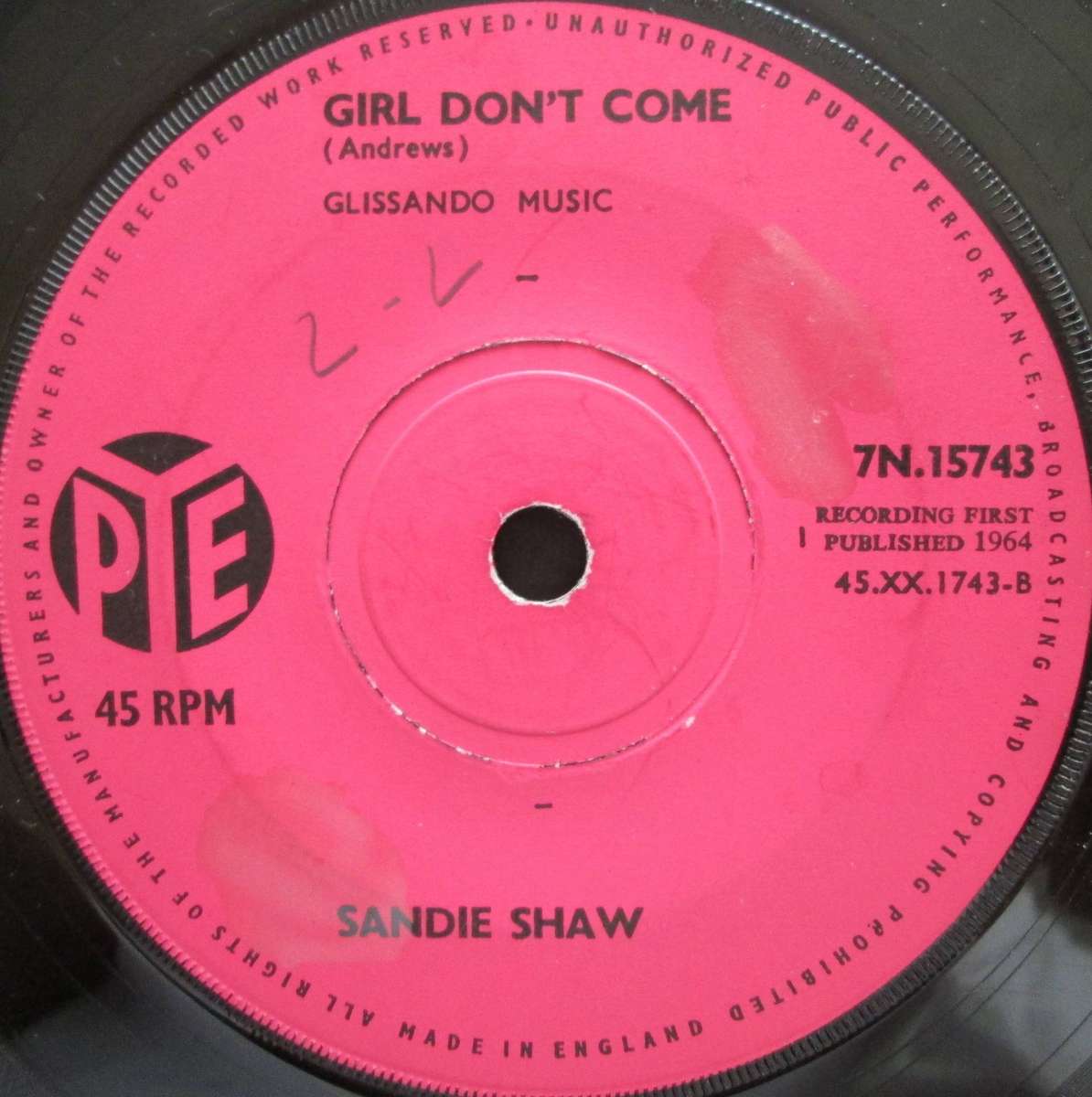 SANDIE SHAW -  ID BE FAR BETTER OFF WITHOUT YOU / GIRL DONT COME (7 SINGLE/VINYL)