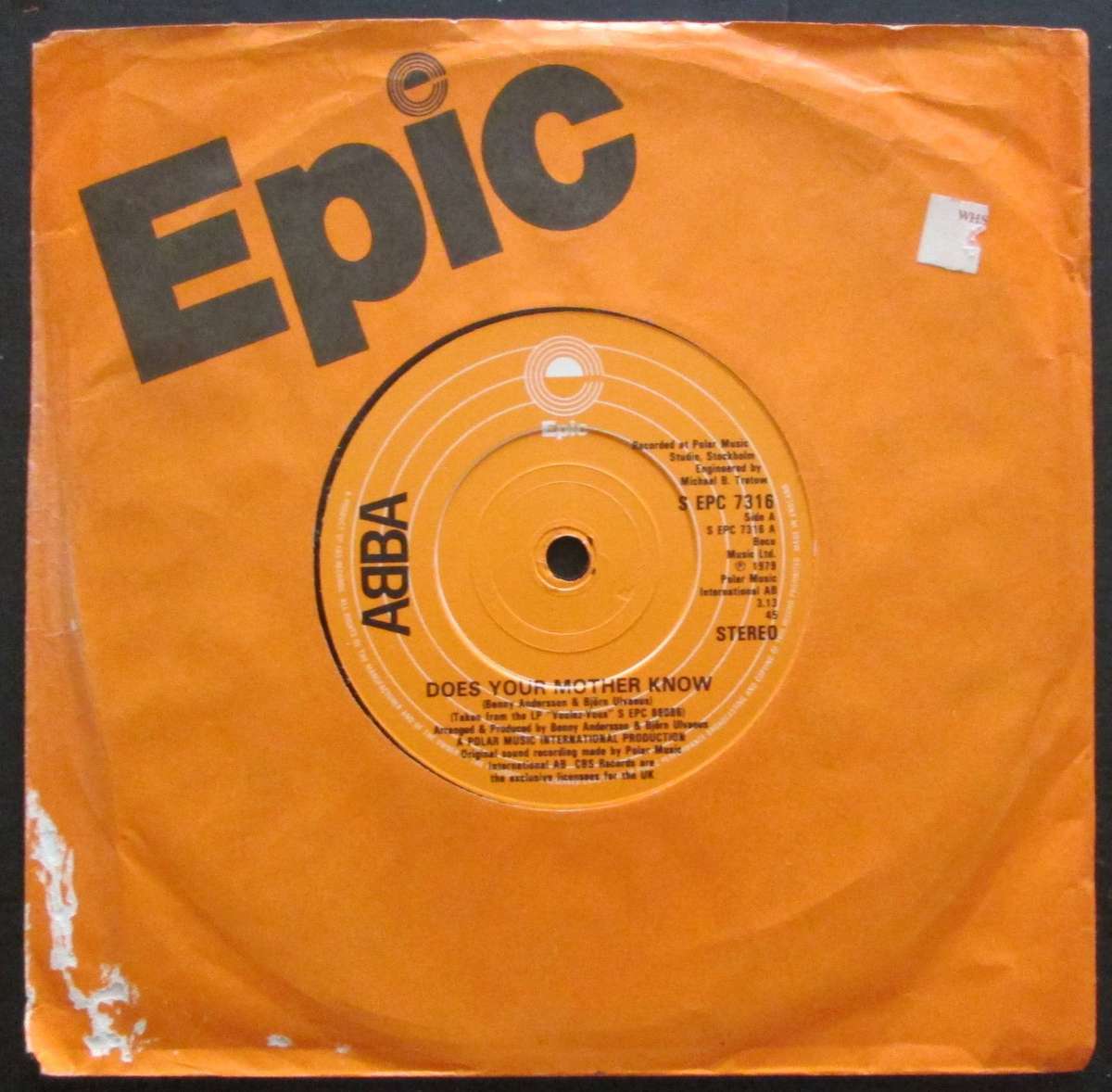 ABBA - DOES YOUR MOTHER KNOW / KISSES OF FIRE    (7 SINGLE/VINYL)