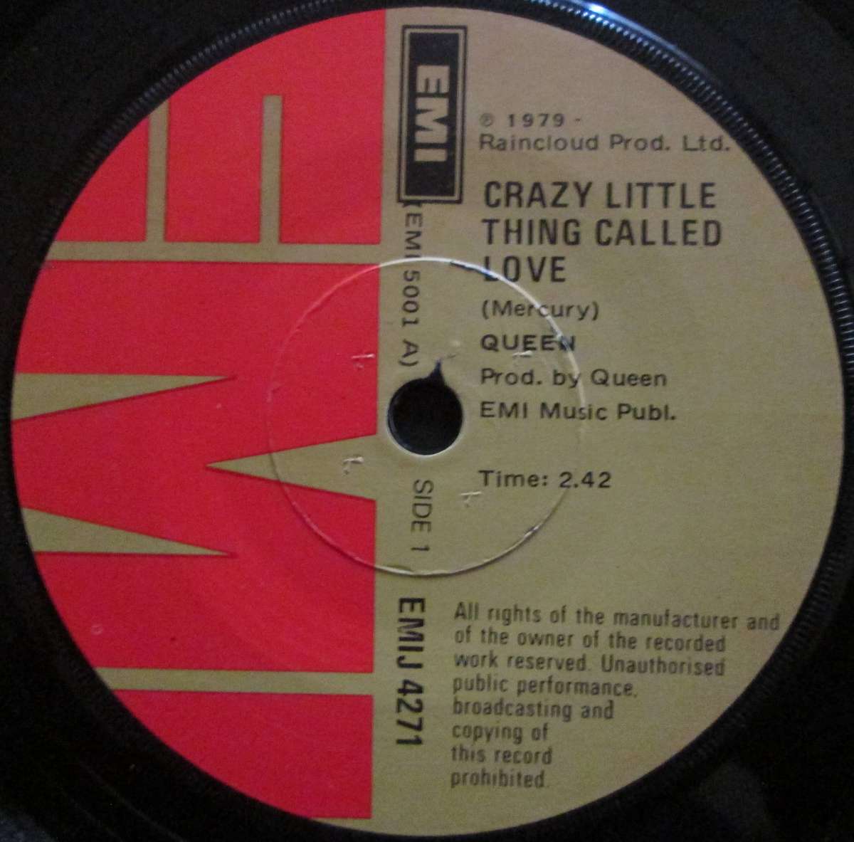 QUEEN - CRAZY LITTLE THING CALLED LOVE / WE WILL ROCK YOU  (7 SINGLE/VINYL)