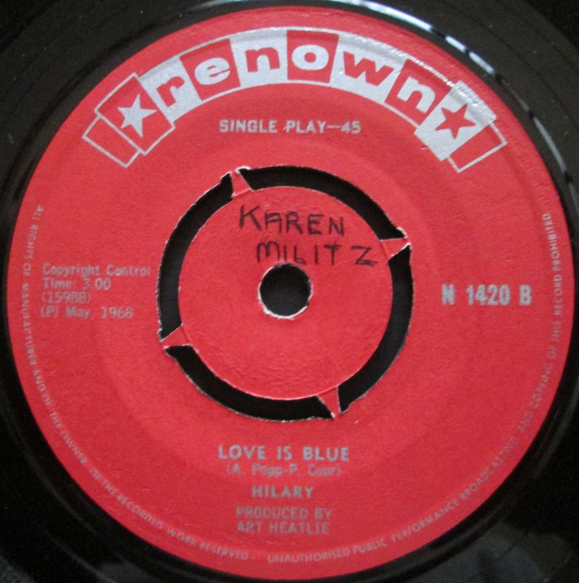 HILARY - SUNGLASSES / LOVE IS BLUE  (7 SINGLE/VINYL)