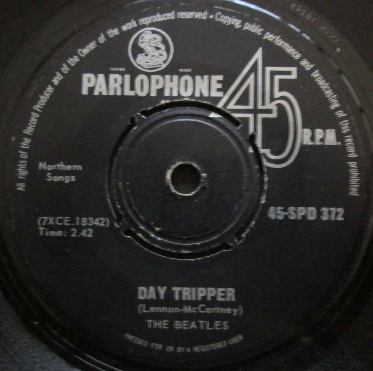 THE BEATLES - WE CAN WORK IT OUT / DAY TRIPPER    (7 SINGLE/VINYL)