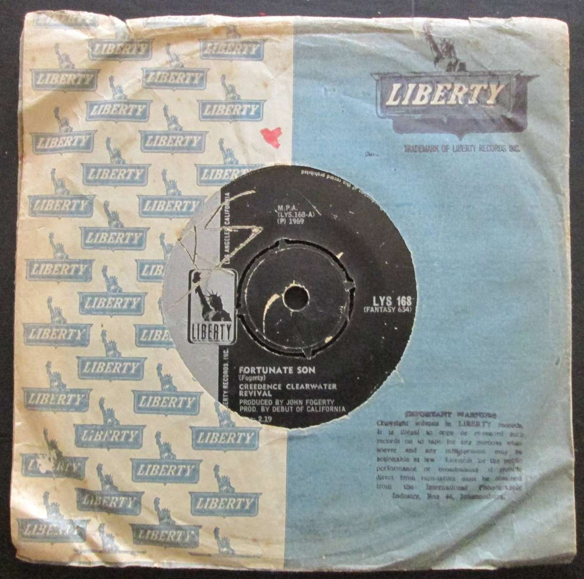 CREEDENCE CLEARWATER REVIVAL - FORTUNATE SON / DOWN ON THE CORNER   (7 SINGLE/VINYL)