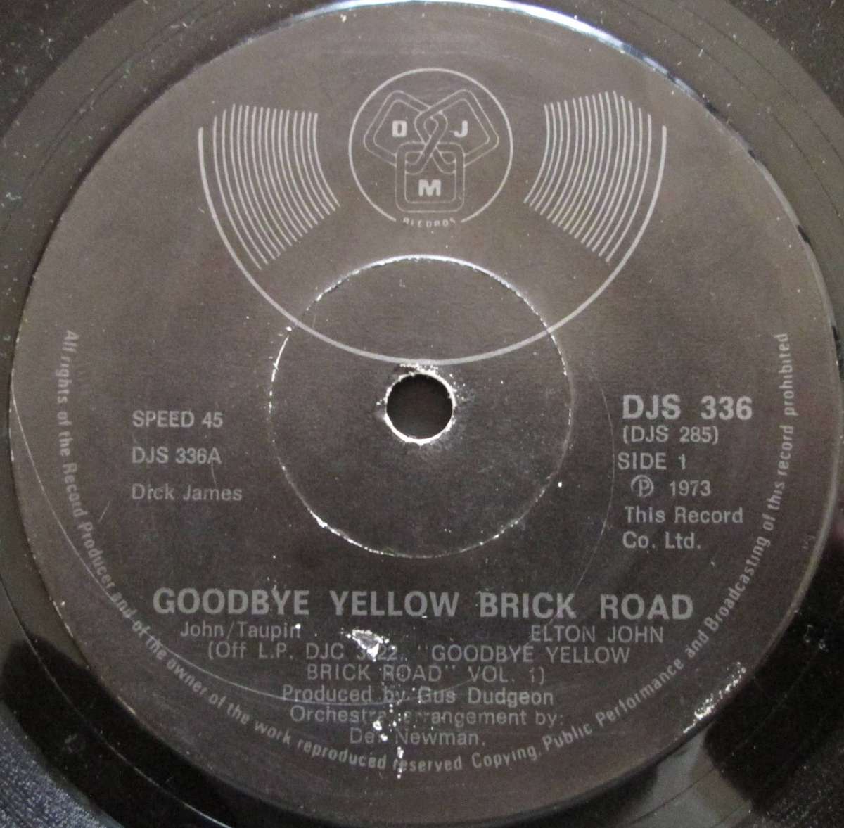 ELTON JOHN -  GOODBYE YELLOW BRICK ROAD / WHENEVER YOURE READY   (7 SINGLE/VINYL)