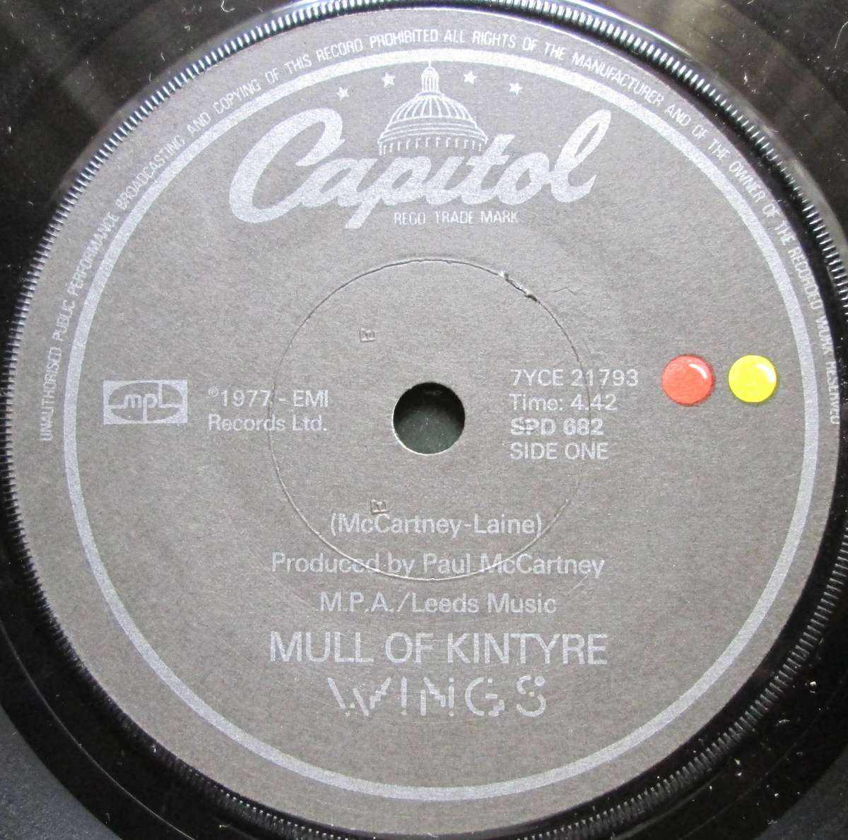 WINGS - MULL OF KINTYRE / GIRLS SCHOOL   (7 SINGLE/VINYL)