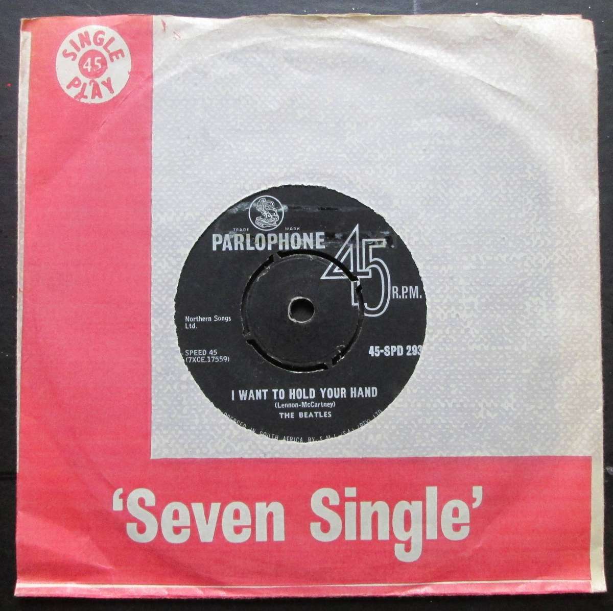 THE BEATLES - I WANT TO HOLD YOUR HAND / THIS BOY   (7 SINGLE/VINYL)