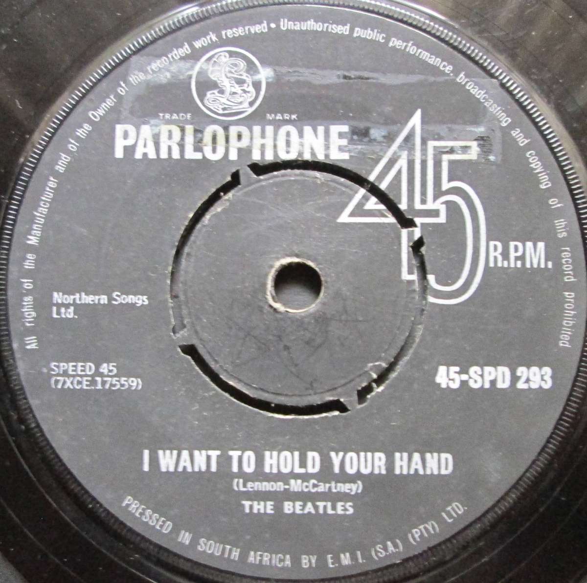 THE BEATLES - I WANT TO HOLD YOUR HAND / THIS BOY   (7 SINGLE/VINYL)