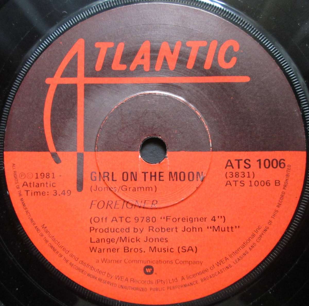 FOREIGNER - URGENT / GIRL ON THE MOON    (7 SINGLE/VINYL)