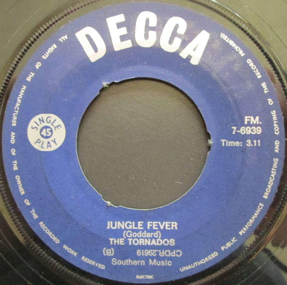THE TORNADOS - TELSTAR / JUNGLE FEVER    (7 SINGLE/VINYL)