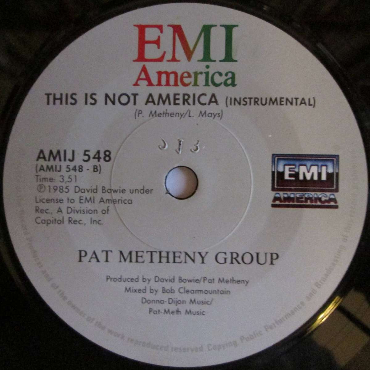 DAVID BOWIE / PAT METHENY GROUP - THIS IS NOT AMERICA / THIS IS NOT AMERICA  (7 SINGLE/VINYL)