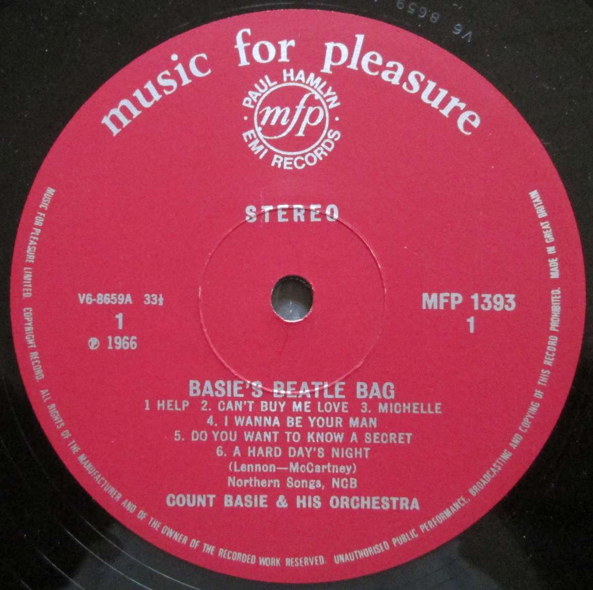COUNT BASIE - BASIES BEATLE BAG    (LP/VINYL)