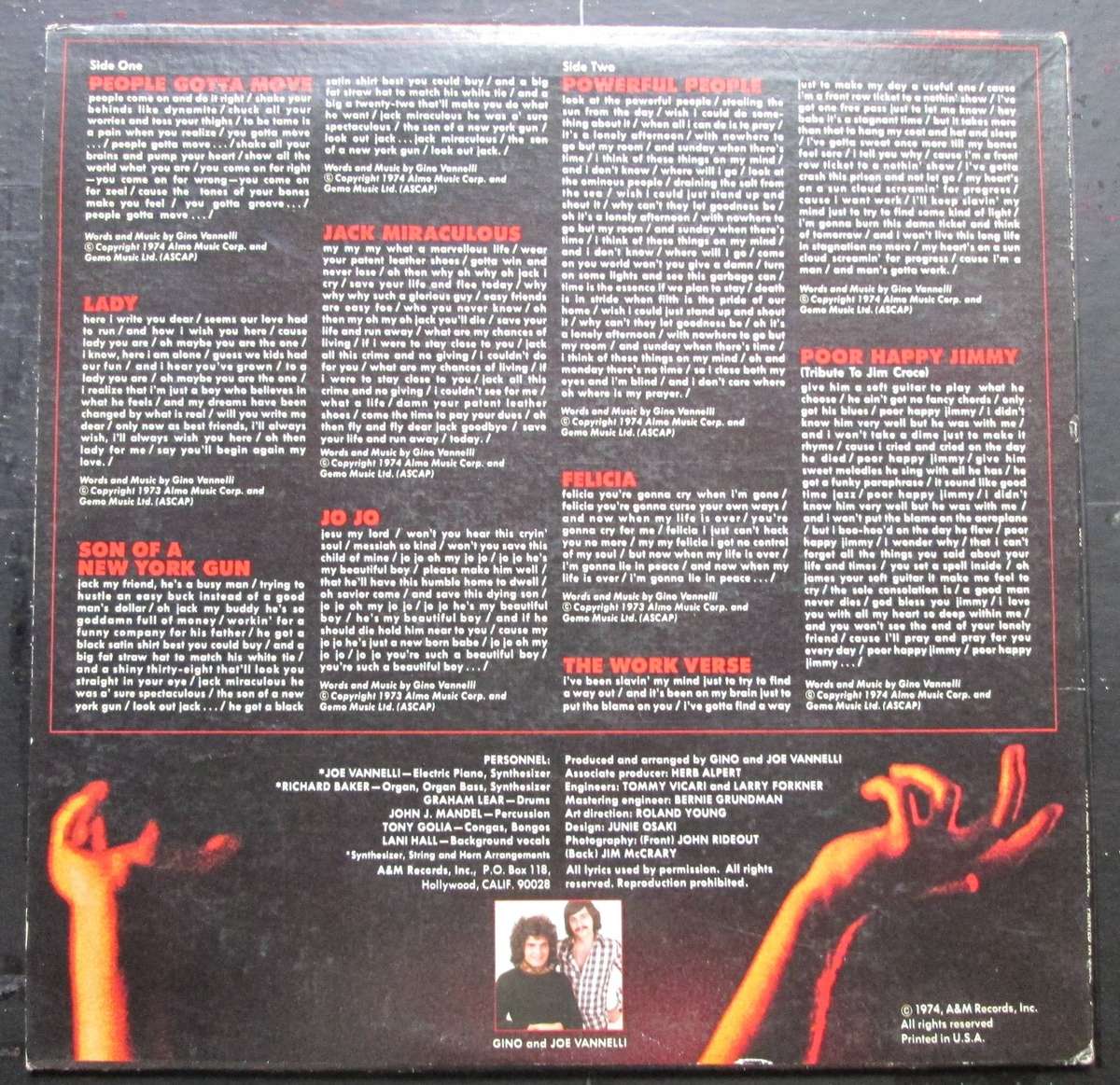 GINO VANNELLI - POWERFUL PEOPLE    (LP/VINYL)