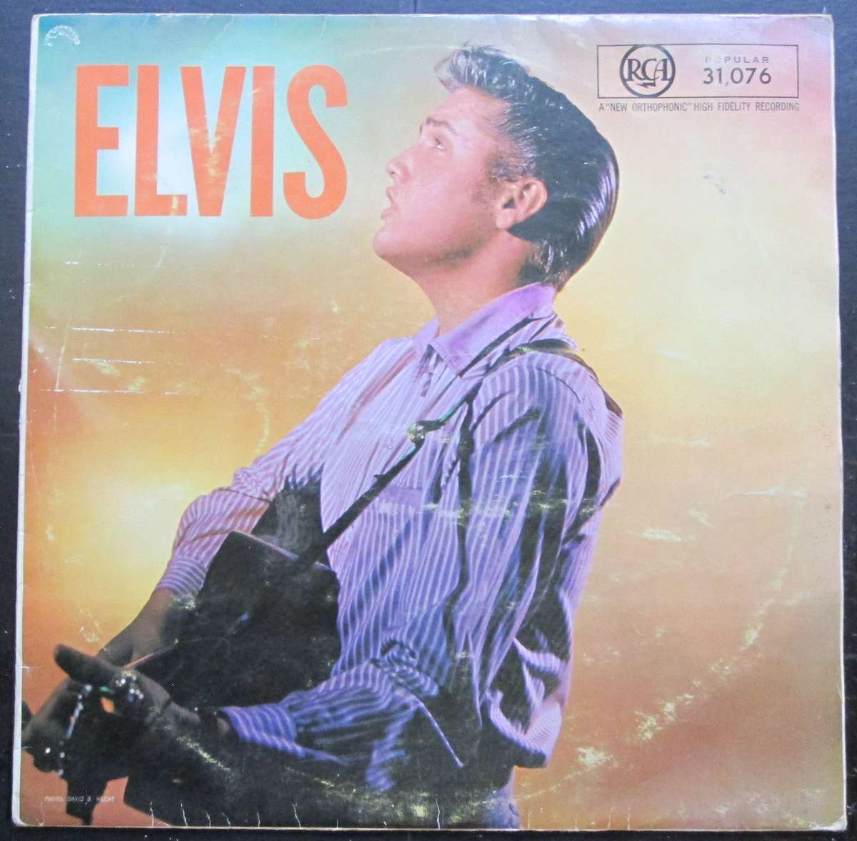 ELVIS PRESLEY - ELVIS   (LP/VINYL)