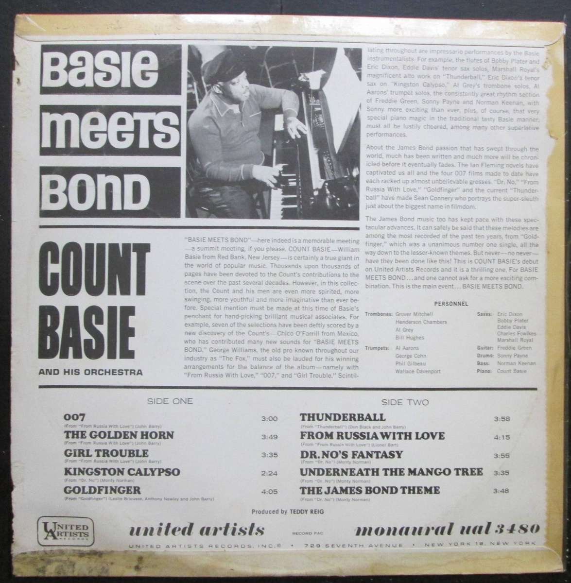 COUNT BASIE AND HIS ORCHESTRA - BASIE MEETS BOND  (LP/VINYL)