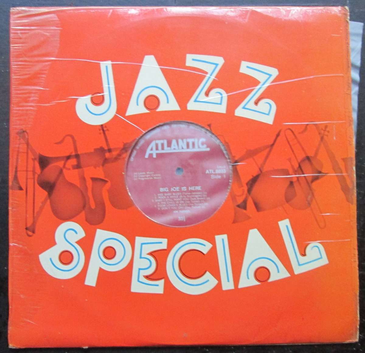 JOE TURNER - BIG JOE IS HERE   (LP/VINYL)