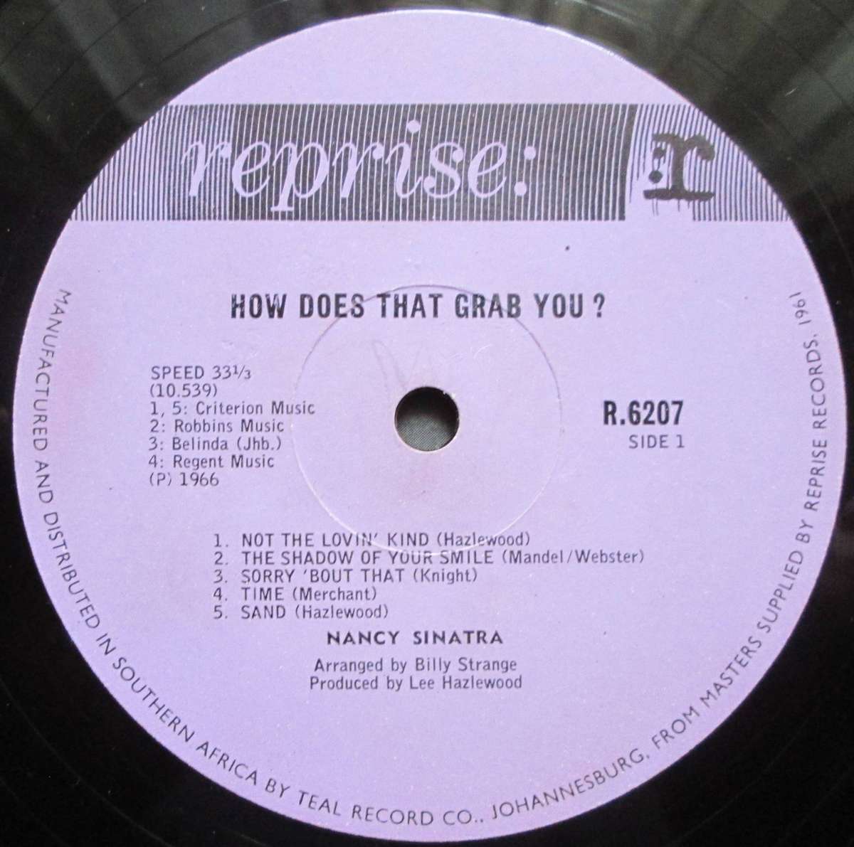 NANCY SINATRA - HOW DOES THAT GRAB YOU?   (LP/VINYL)