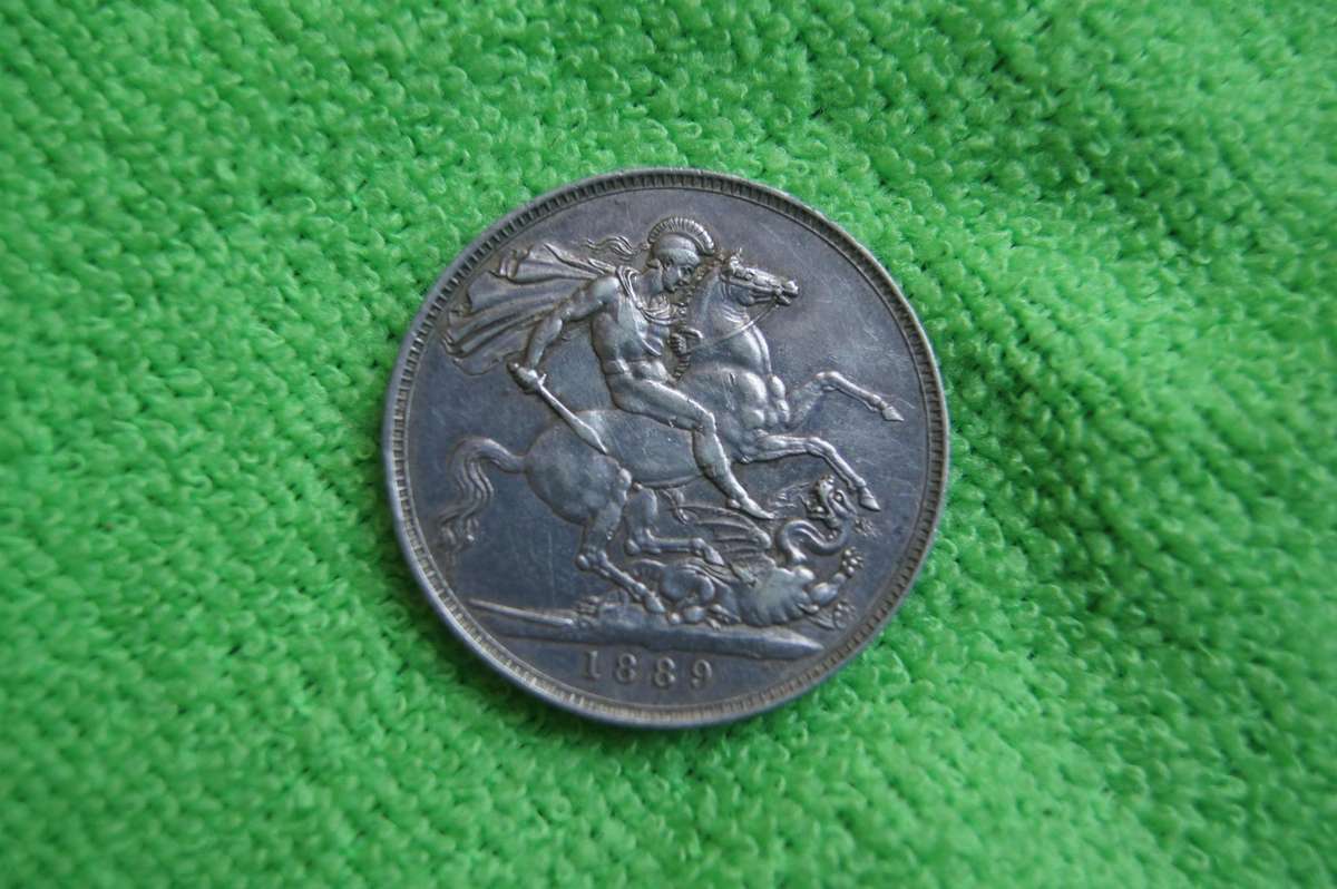 1889 Great Britain Crown - Silver