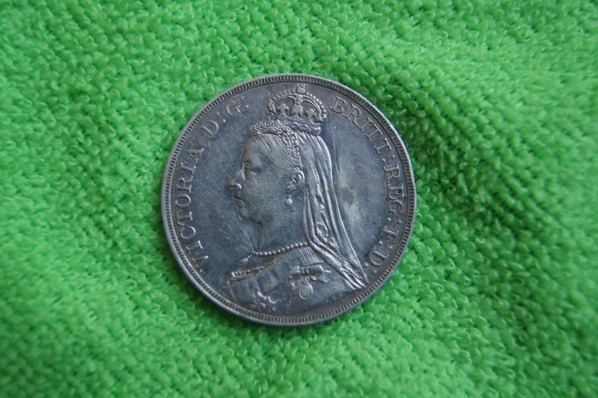 1889 Great Britain Crown - Silver