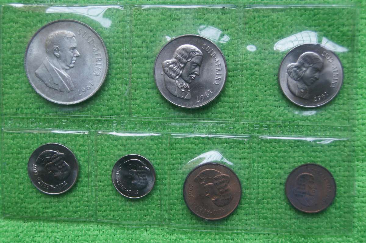 Two 1967 Mint Packs - English and Afrikaans (incl Silver Rand) - Lot 1