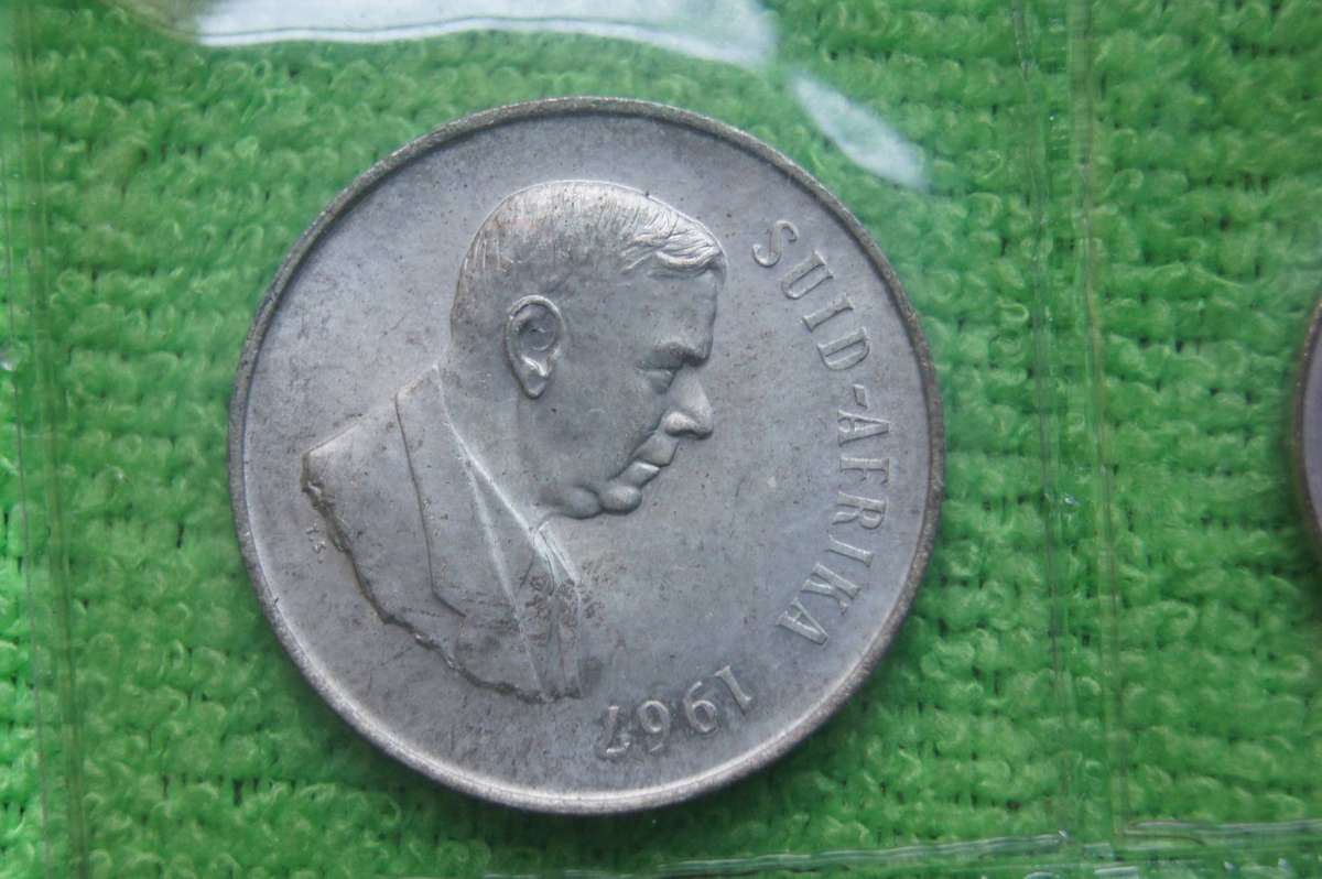 1967 SA Mint Pack - Verwoerd (Afrikaans) - incl Silver Rand