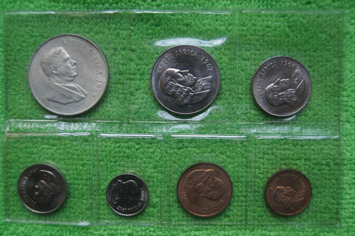 Two 1967 Mint Packs - English and Afrikaans (incl Silver Rand) - Lot 2