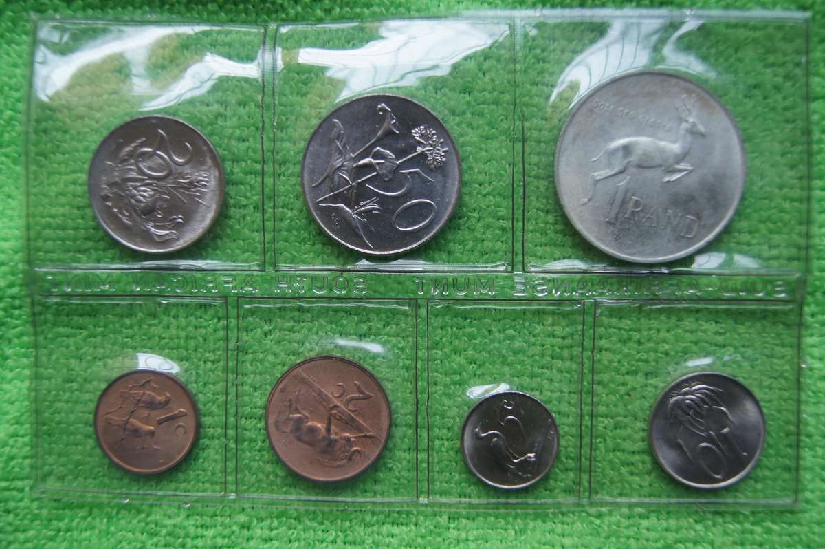 Two 1967 Mint Packs - English and Afrikaans (incl Silver Rand) - Lot 2