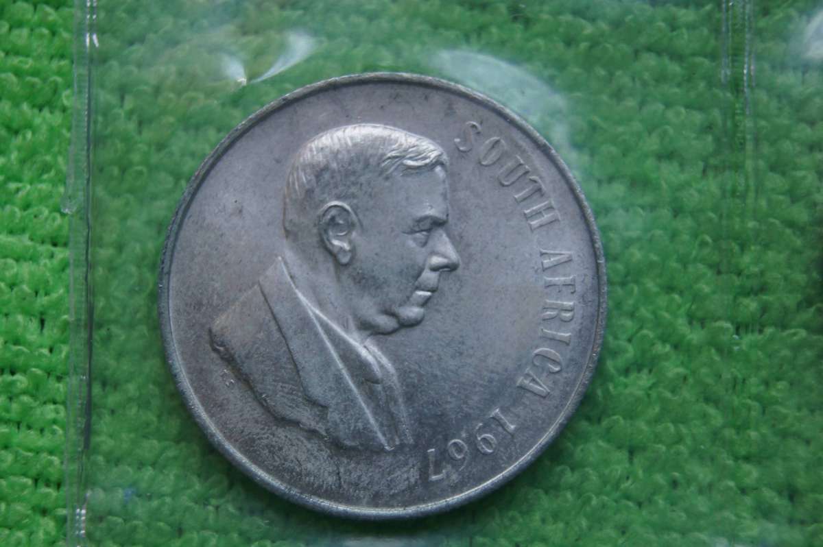 1967 SA Mint Pack - Verwoerd (English) - incl Silver Rand