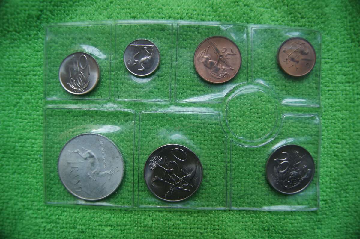 Two 1968 Mint Packs - English and Afrikaans (incl Silver Rand) Lot 2