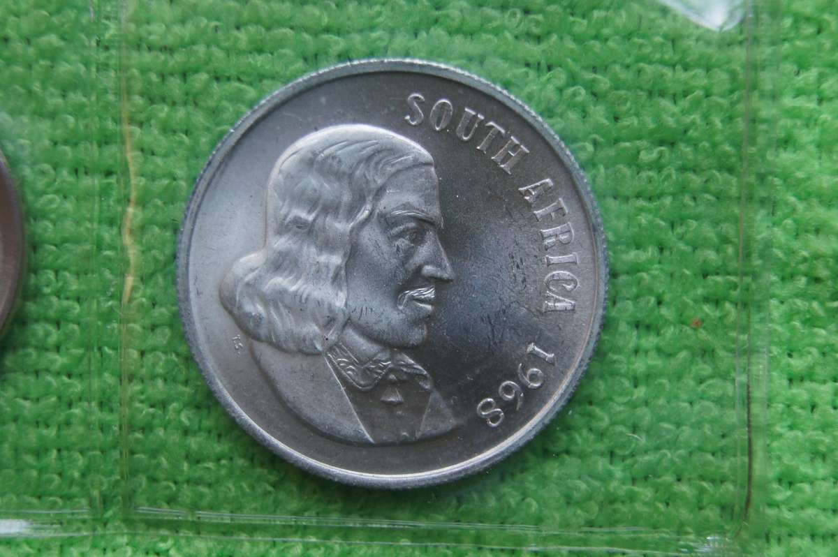 Two 1968 Mint Packs - English and Afrikaans (incl Silver Rand) Lot 1