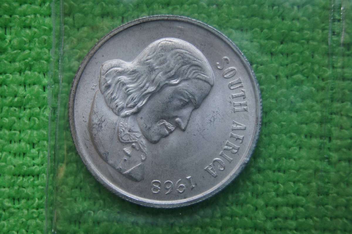1968 SA Mint Pack - Van Riebeeck (English) - incl Silver Rand