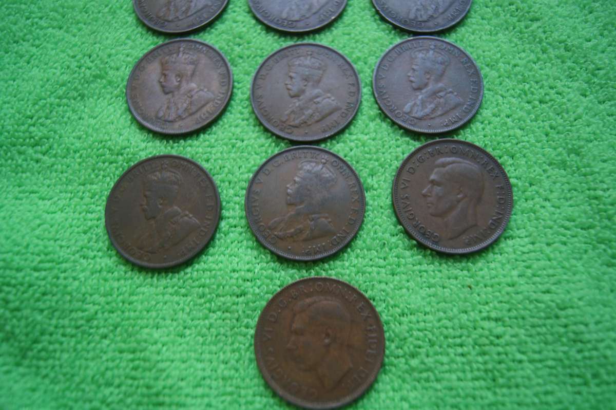 Australian Penny Set (16 coins) (1912-1950) Seldom Found - Bid per coin to take all 16
