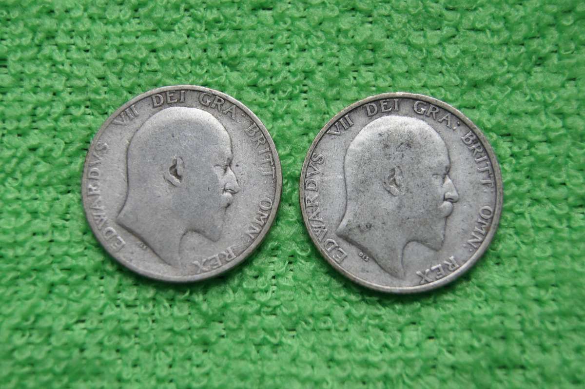 Great Britain Shilling Collection - (Over 72 actual grams of silver) - 26 Coins