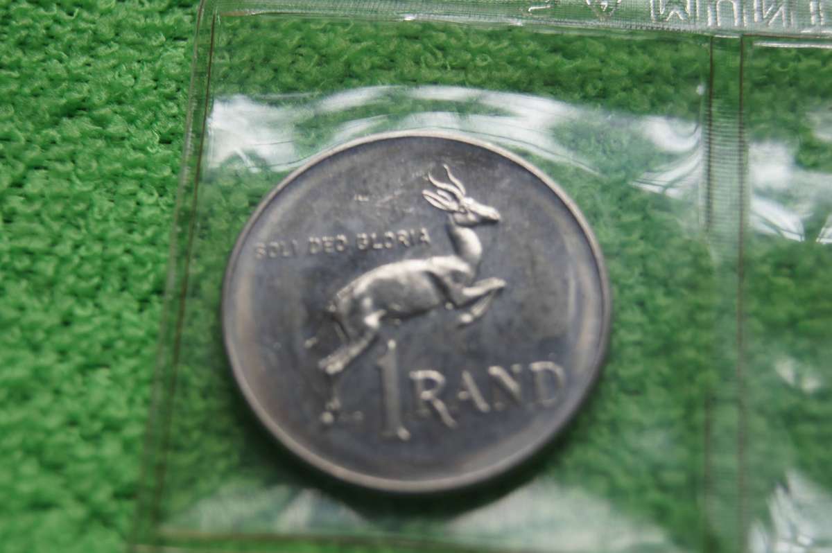 Consecutive Year SA Mint Packs, 1979 and 1980 (Bid per pack to take both) (1979 Rand PL?)