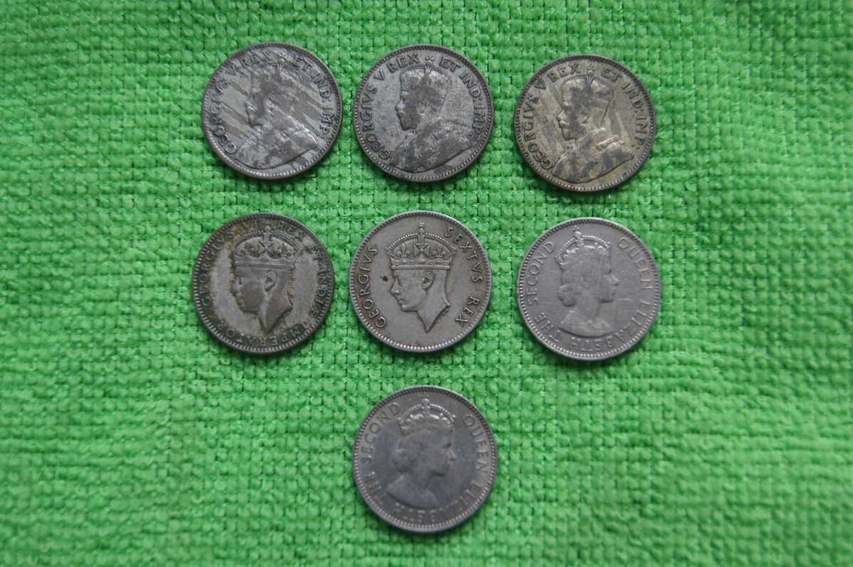 East Africa Half Shillings (x7) - Includes 4 Silver Half Shillings