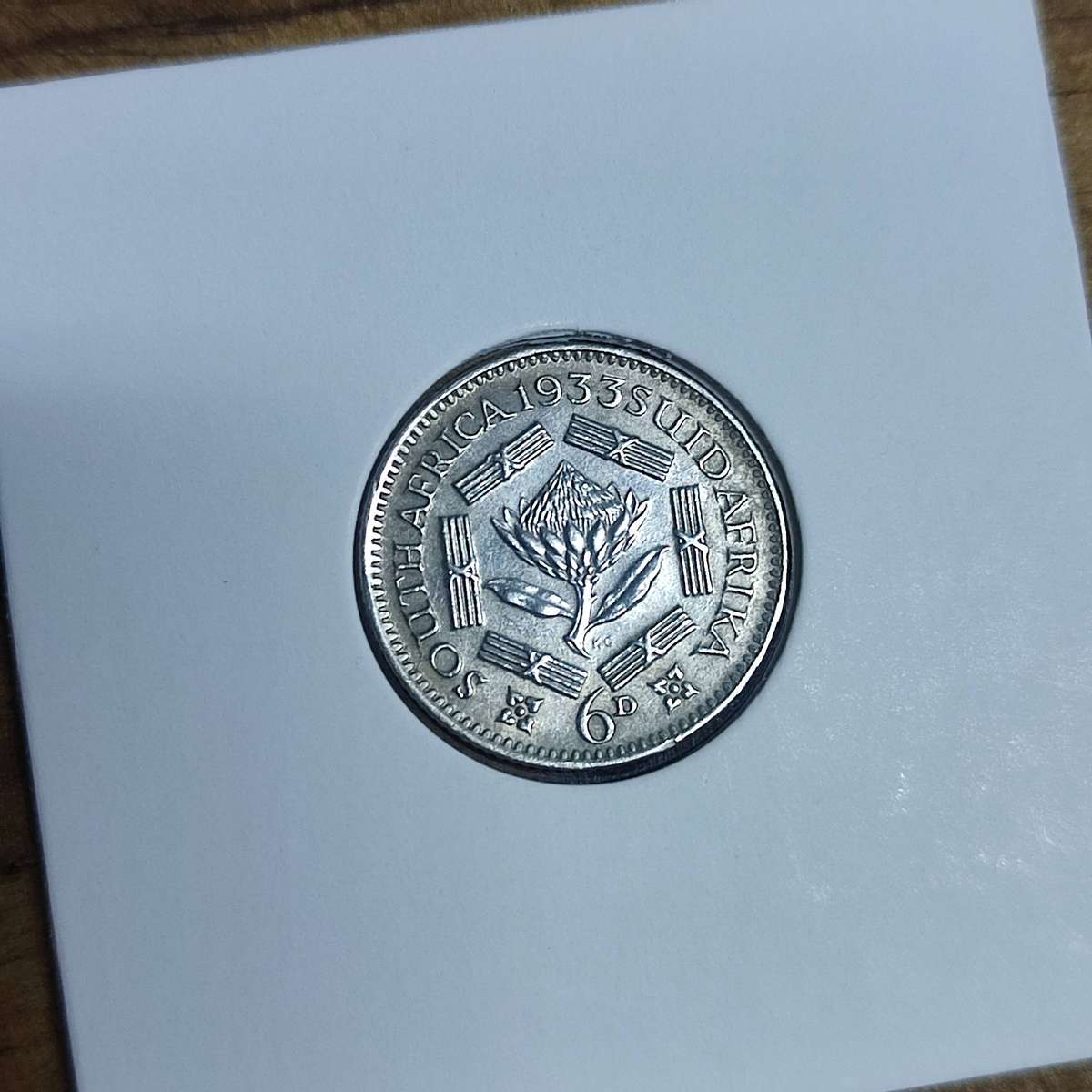 1933 SIXPENCE - STUNNING CONDITION!