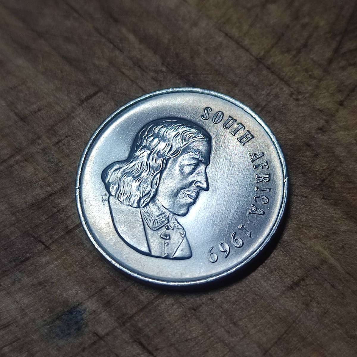 1969 20 CENT (ENGLISH) - ONLY 9052 EVER MINTED UNC CONDITION