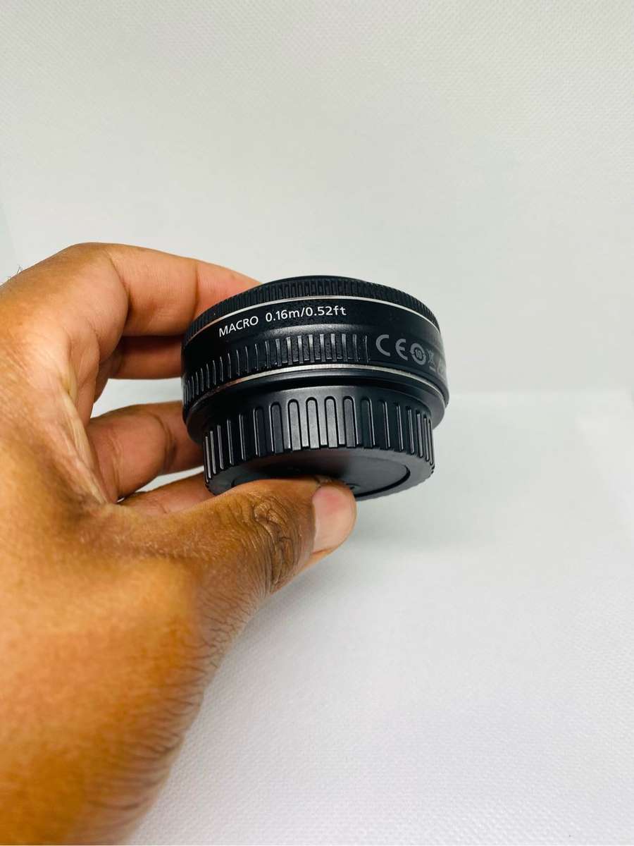 Canon 24mm 2.8 prime lens