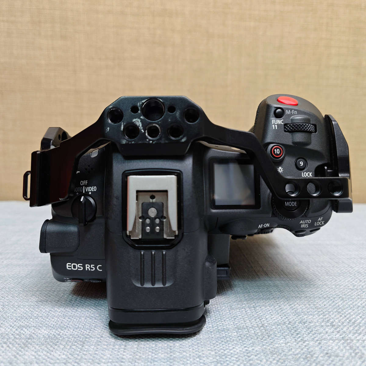 Canon EOS R5 C Mirrorless Cinema Camera + BG-R10 Battery Grip & Cage | 8K RAW | Pro Video Setup